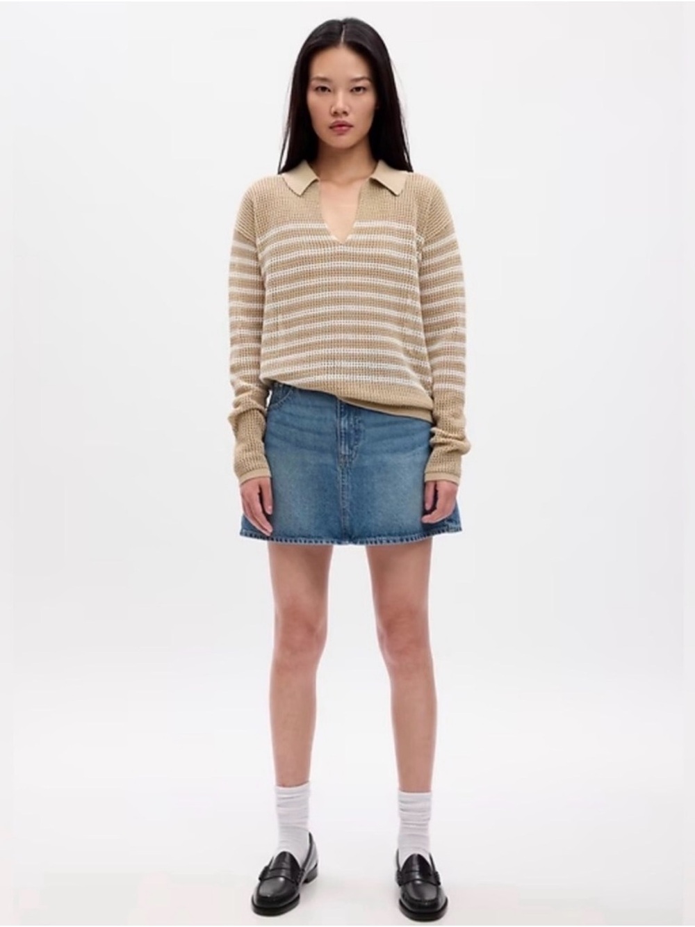 GAP Beige and White Striped Collared V-Neck Sweater